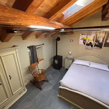 Riverside Pierre 게스트하우스 3*