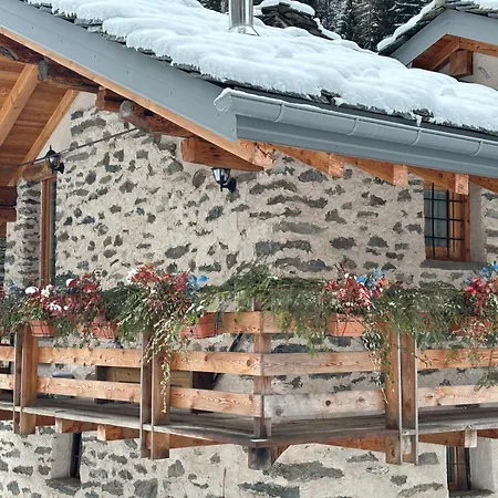 Riverside Pierre 게스트하우스 3*